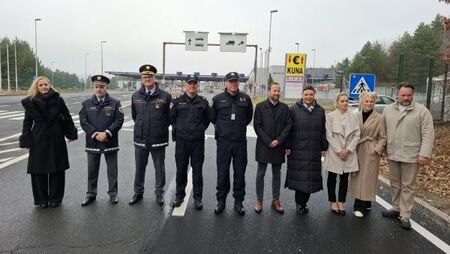 Na meji brez meje  (20)